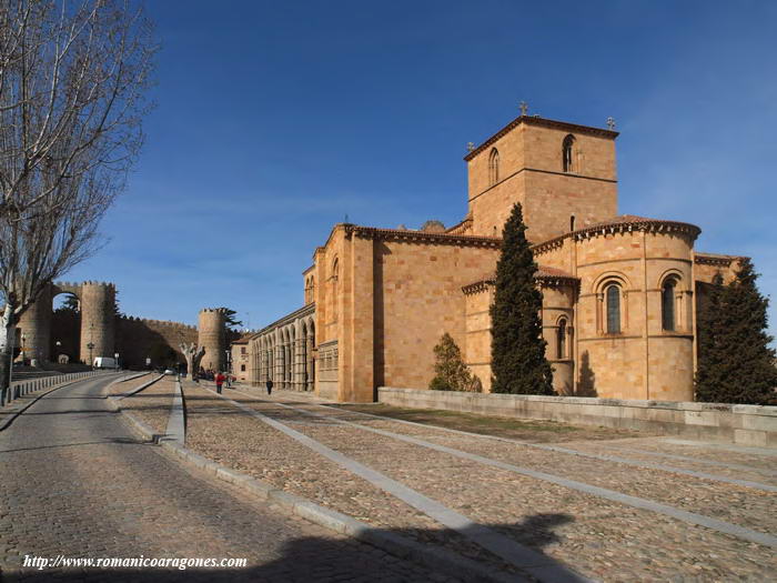 BASÍLICA Y PUERTA DE SAN VICENTE EN LA MURALLA